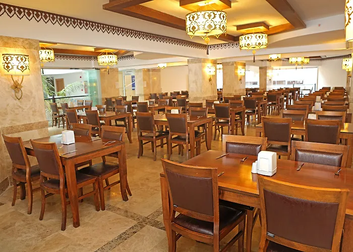 Blue Wave ホテル アランヤ