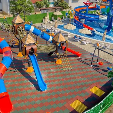 Blue Wave Hotel