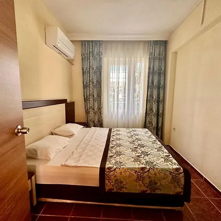 Blue Wave Hotel