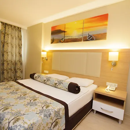 Otel Blue Wave 4*