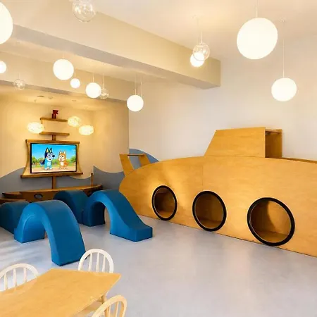 Blue Wave Hotel