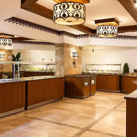 Blue Wave Otel 4*