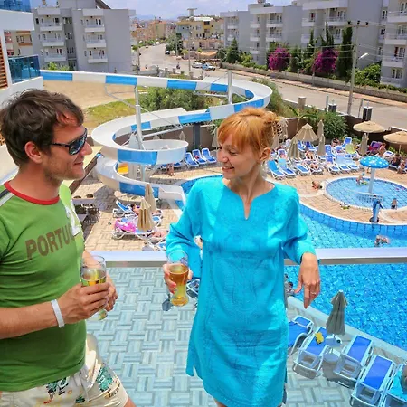 Blue Wave Hotel Alanya