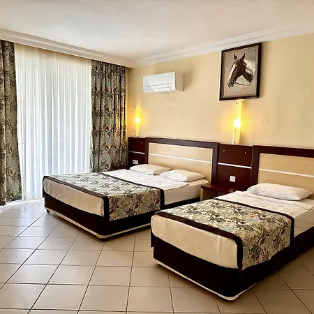 Blue Wave Otel 4*