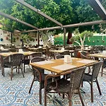 بلو ويف سويت فندق 4*